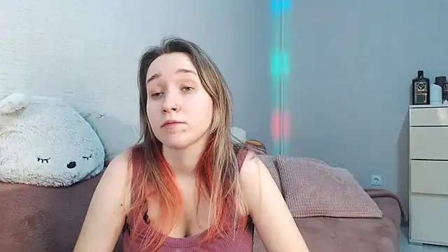 lovely hayley online show from March 2026 08:17:01 PM