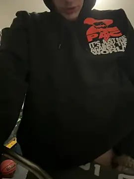 VixyGang online show from April 2026 10:14:02 PM
