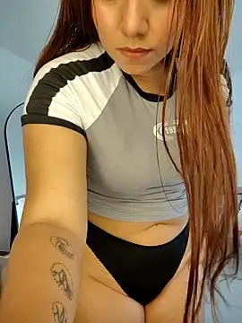 caro sweett online show from April 2026 07:28:01 PM