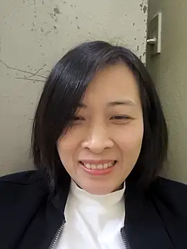 Sweets24 online show from January 2025 04:18:02 PM