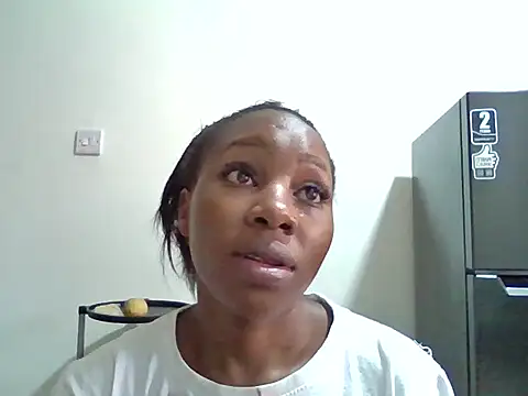 Queen loveer online show from February 2026 04:28:02 AM