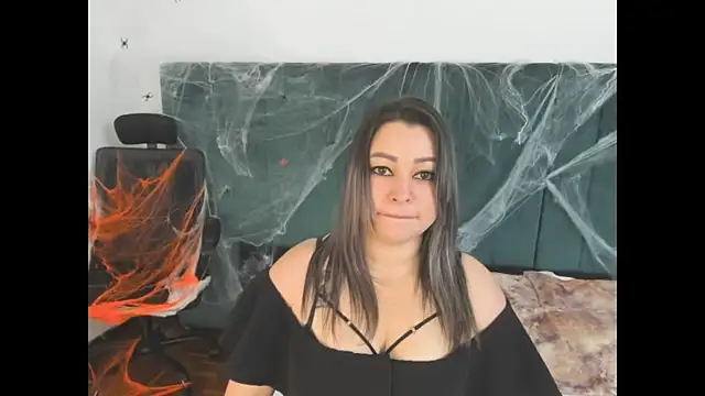 PandoraB  online show from October 2025 11:55:01 AM