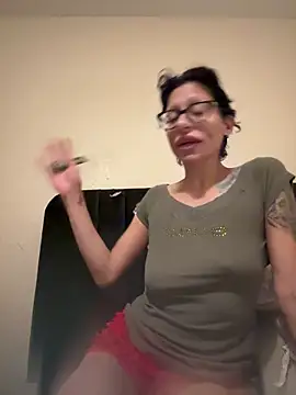 myloveforyouu online show from March 2026 10:51:01 AM