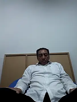 Snapshot of Romeoblues chatting on July 2026 06:21:02 AM Romeoblues online show from July 2026 06:21:02 AM