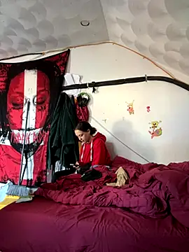 rayyymack online show from September 2025 12:37:01 PM