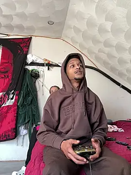 Snapshot of rayyymack chatting on February 2026 03:51:01 PM rayyymack online show from February 2026 03:51:01 PM