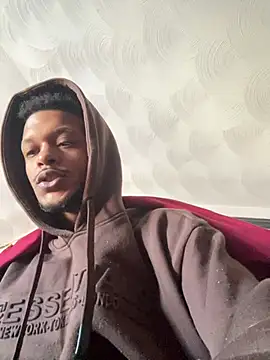 Snapshot of rayyymack chatting on February 2026 02:11:02 PM rayyymack online show from February 2026 02:11:02 PM