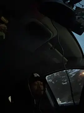 Snapshot of rayyymack chatting on February 2026 11:27:02 AM rayyymack online show from February 2026 11:27:02 AM