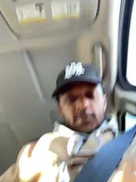 Snapshot of rayyymack chatting on February 2026 07:43:01 PM rayyymack online show from February 2026 07:43:01 PM