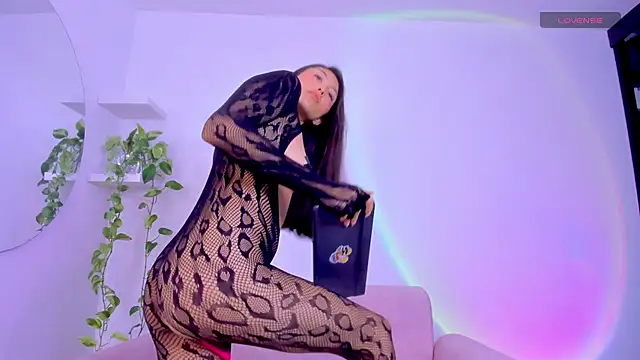 Catbaby888  online show from April 2026 12:44:02 PM