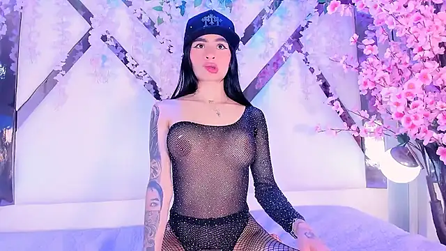 Michellespencer online show from April 2026 08:33:01 PM