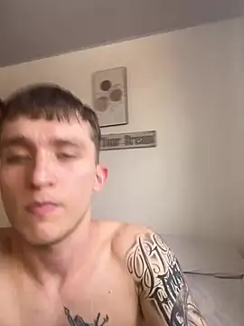 Dylanwhite23  online show from January 2025 07:27:01 PM