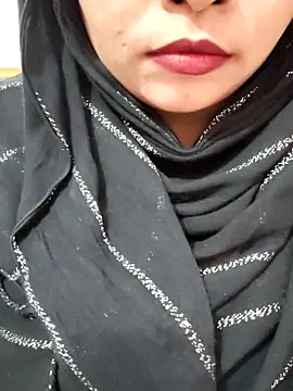 Indian-Nazia online show from October 2025 07:58:01 PM