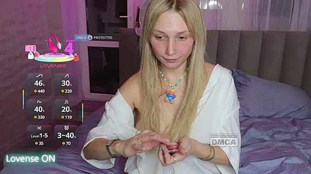 Snapshot of GoodGirl0024 chatting on March 2025 08:10:02 PM GoodGirl0024 online show from March 2025 08:10:02 PM