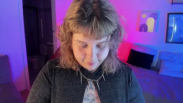 Snapshot of Sabrina_scarlett chatting on September 2025 04:46:02 AM Sabrina scarlett online show from September 2025 04:46:02 AM
