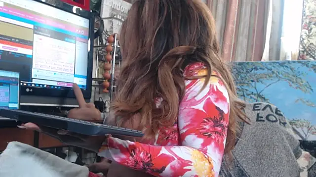 Jennytop online show from April 2026 03:44:02 AM