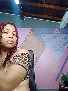 AngelaCoffee online show from November 2025 02:50:02 AM