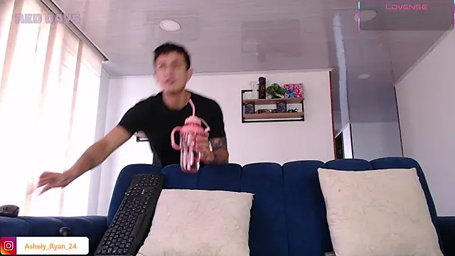 ashely ryan24 online show from February 2026 09:16:01 PM