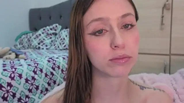 Snapshot of SofiaGc chatting on May 2026 03:44:01 AM SofiaGc online show from May 2026 03:44:01 AM