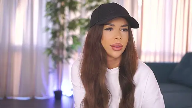 Snapshot of MissKiarra chatting on January 2025 06:56:01 AM MissKiarra online show from January 2025 06:56:01 AM