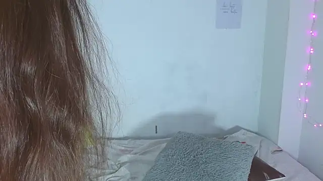 Snapshot of auroraa_sexy chatting on March 2025 02:46:02 PM auroraa sexy online show from March 2025 02:46:02 PM