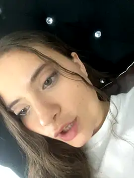 Snapshot of auroraa_sexy chatting on October 2025 05:35:01 PM auroraa sexy online show from October 2025 05:35:01 PM