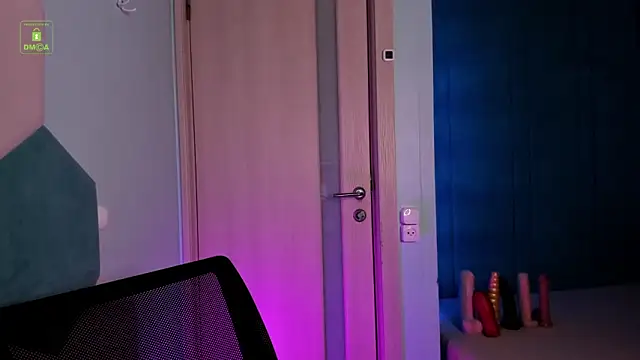 MarkGWalker online show from February 2025 04:32:02 AM