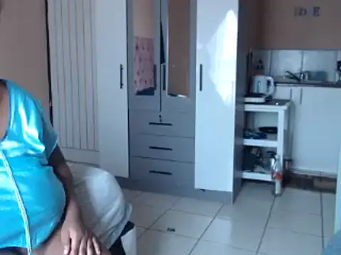 XXXGIANTBOOBS online show from March 2025 10:29:02 AM