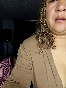 kitty 84 online show from November 2025 11:35:01 PM