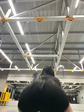 Snapshot of _vaness chatting on February 2026 05:23:01 AM vaness online show from February 2026 05:23:01 AM