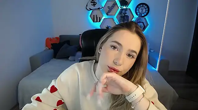 SabrinViolet online show from February 2025 09:13:02 AM