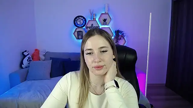 SabrinViolet online show from March 2026 08:04:01 AM