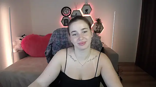 Snapshot of SabrinViolet chatting on July 2026 09:01:02 AM SabrinViolet online show from July 2026 09:01:02 AM
