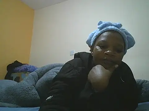 Snapshot of clakemmy250 chatting on June 2026 09:46:01 PM clakemmy250 online show from June 2026 09:46:01 PM