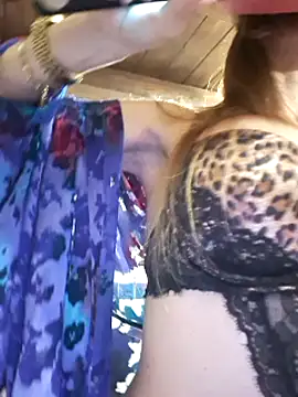 vampvanna23 online show from December 2024 11:14:02 PM