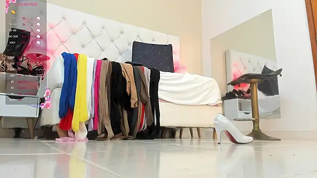 Sara Gomez online show from February 2025 07:59:02 AM