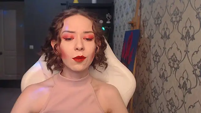 FascinatingEyess online show from April 2026 09:01:02 PM