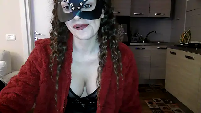 Snapshot of ladymask_2023 chatting on February 2025 08:51:02 PM ladymask 2023 online show from February 2025 08:51:02 PM