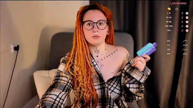 The Full Red Moon online show from November 2025 08:47:01 AM