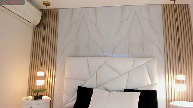 belacampbell online show from October 2025 04:57:01 AM