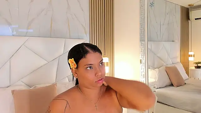 Snapshot of belacampbell chatting on June 2026 05:53:02 AM belacampbell online show from June 2026 05:53:02 AM