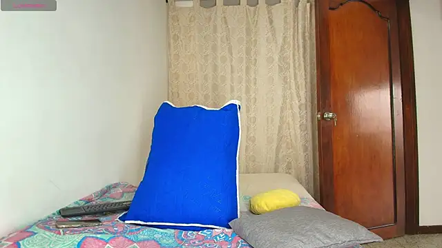 Luciana Ortiz1 online show from April 2026 12:41:01 PM