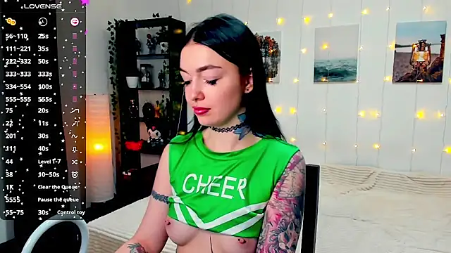 Magic Allie online show from December 2024 10:56:01 PM