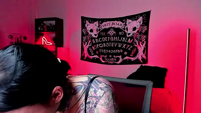 Magic Allie online show from February 2026 06:19:01 PM