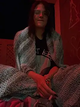 SafeinouterSpace online show from December 2025 10:31:01 AM