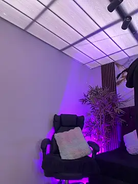 Ady 18 online show from February 2026 05:06:02 PM