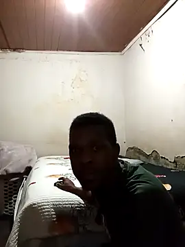 Snapshot of Uncletee112 chatting on October 2025 09:31:02 PM Uncletee112 online show from October 2025 09:31:02 PM