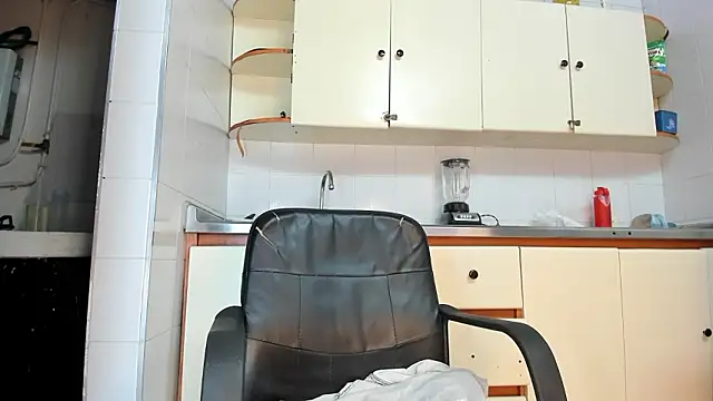 SofiAndNicol online show from March 2026 11:06:01 AM