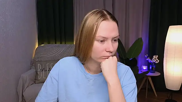 CarolynCohen   online show from December 2024 07:26:02 AM