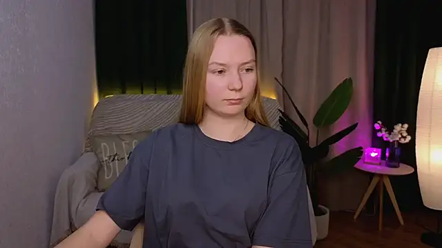 CarolynCohen   online show from January 2025 04:54:02 AM